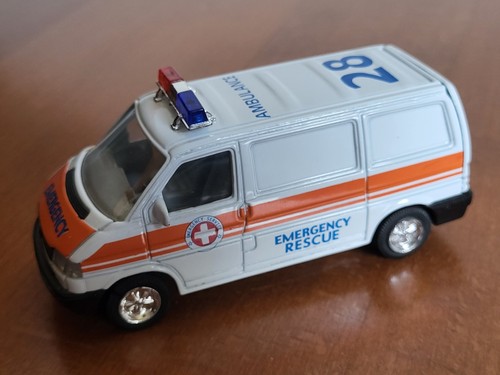 Krankenwagen modell welly - welly, vw